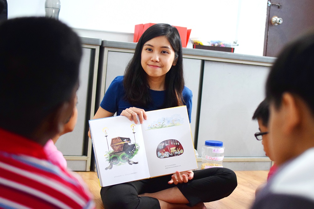 Havan Clothing Havan Clothing hopes to recruit more teachers and helpers to help more underprivileged children.